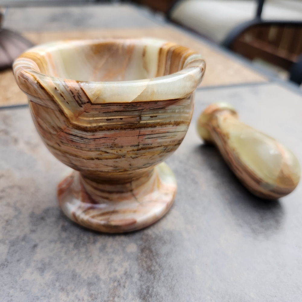 Green Onyx Mortar And Pestle 3.25" Tall - Picture 7 of 16